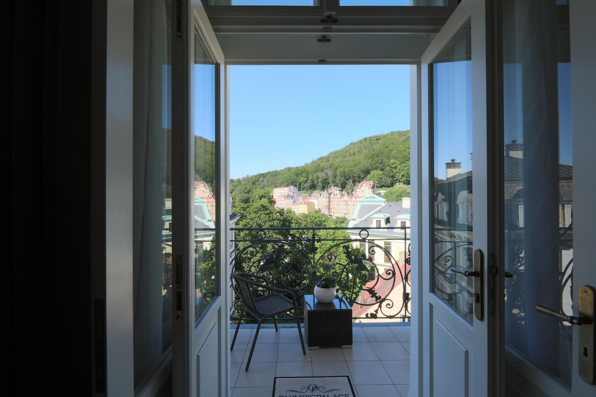 Luxury Spa Hotel Olympic Palace Karlovy Vary Exterior photo